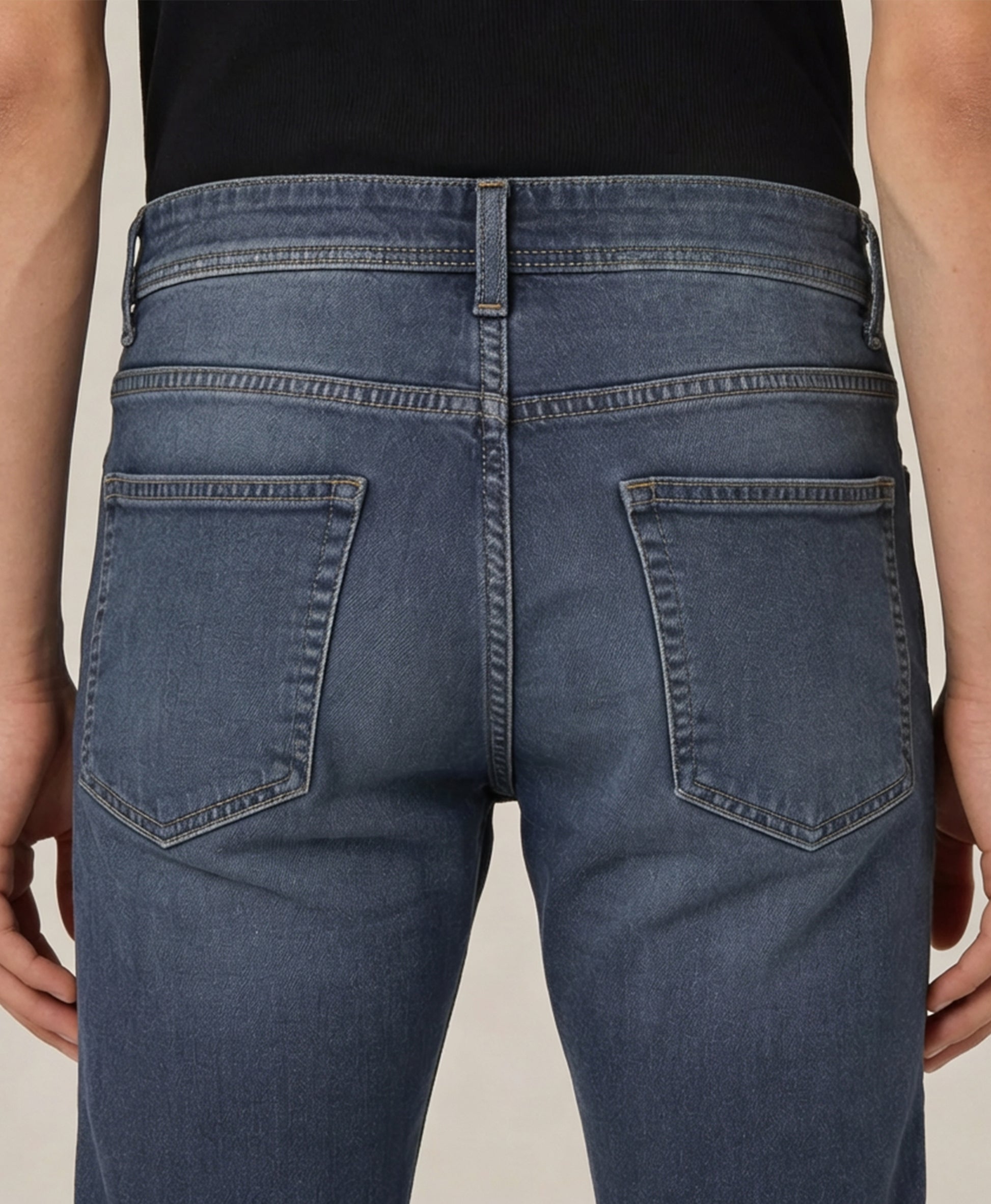 Men’s Ash Blue Washed Relaxed Fit Denim